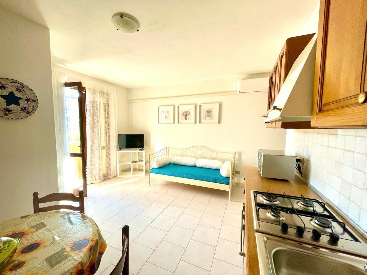 Apartment Luisa Tergu Экстерьер фото